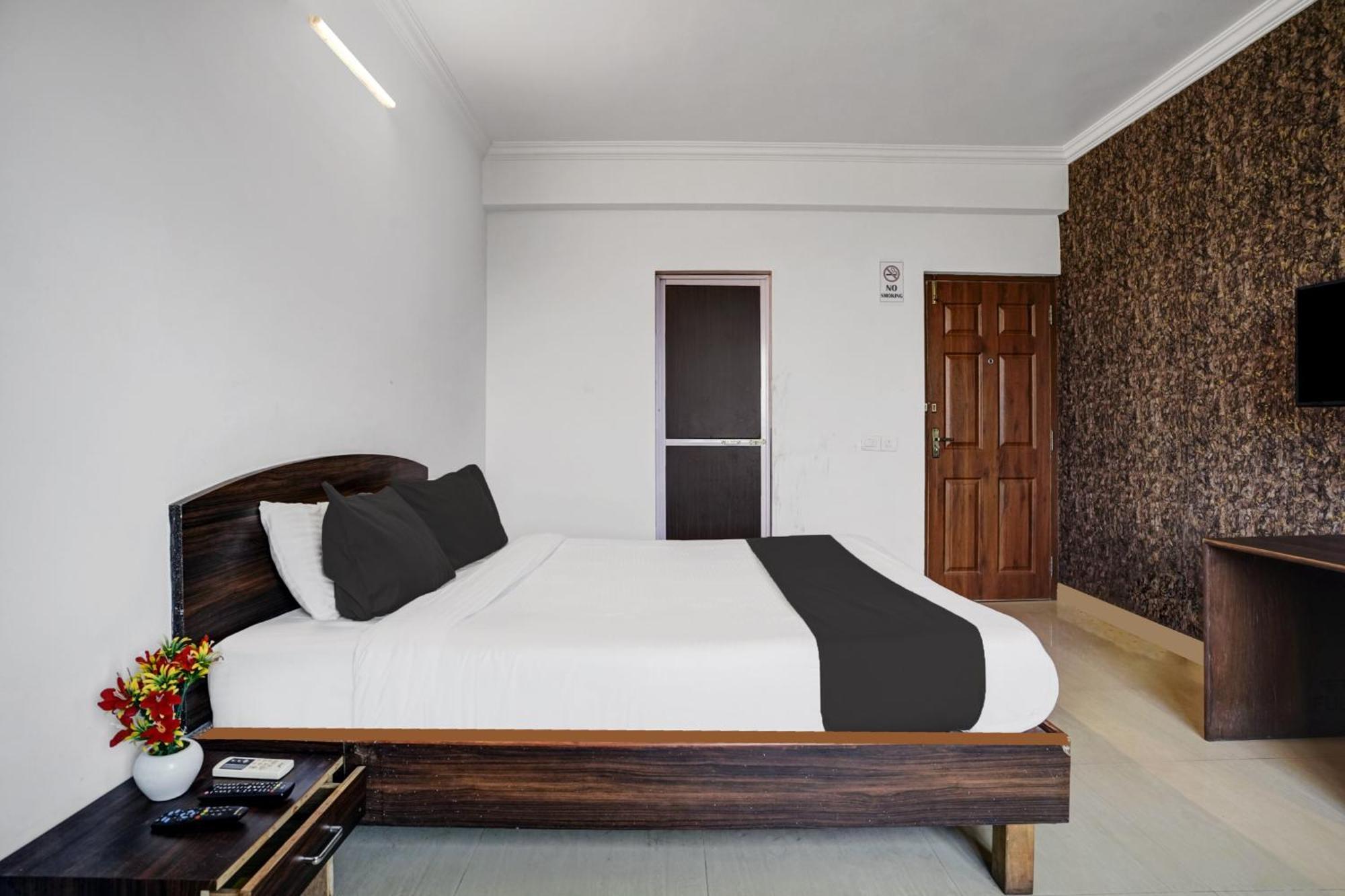 Super Hotel O Porvorim Sangolda Екстер'єр фото
