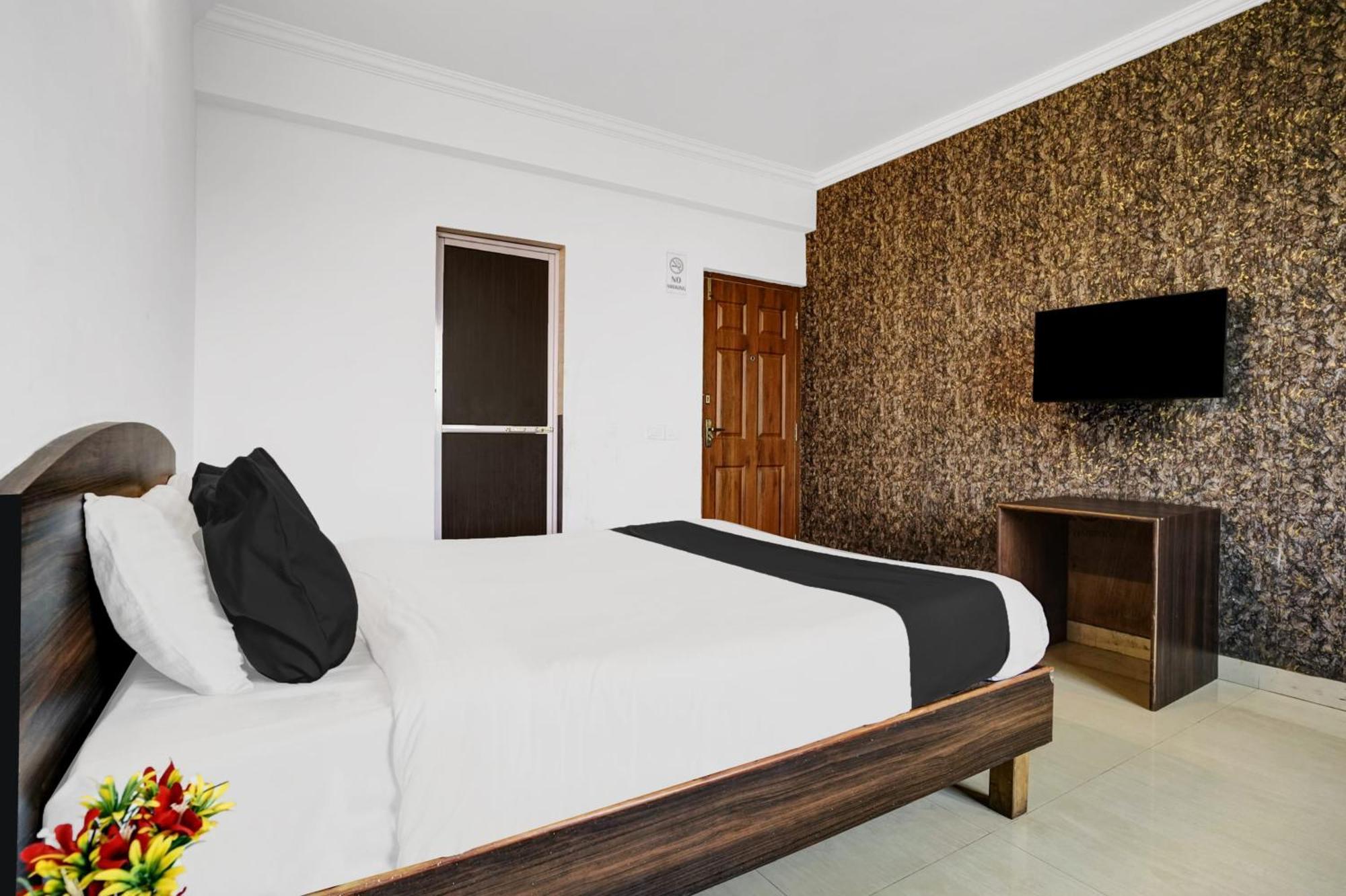 Super Hotel O Porvorim Sangolda Екстер'єр фото